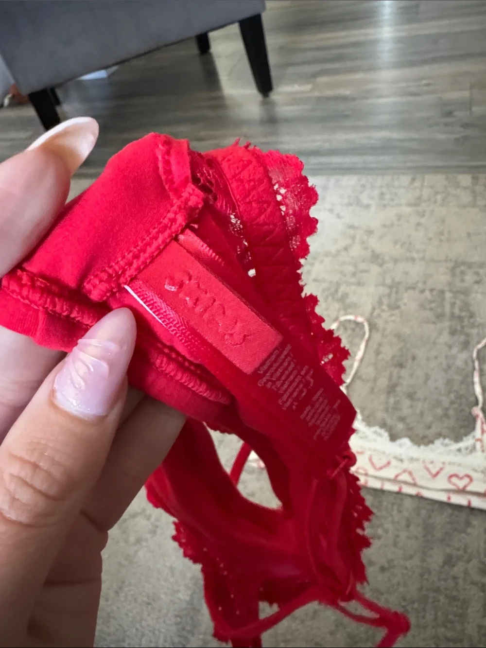 SKIMS Red Lace & White Heart-Print Bralette Duo - Picture 3 of 4